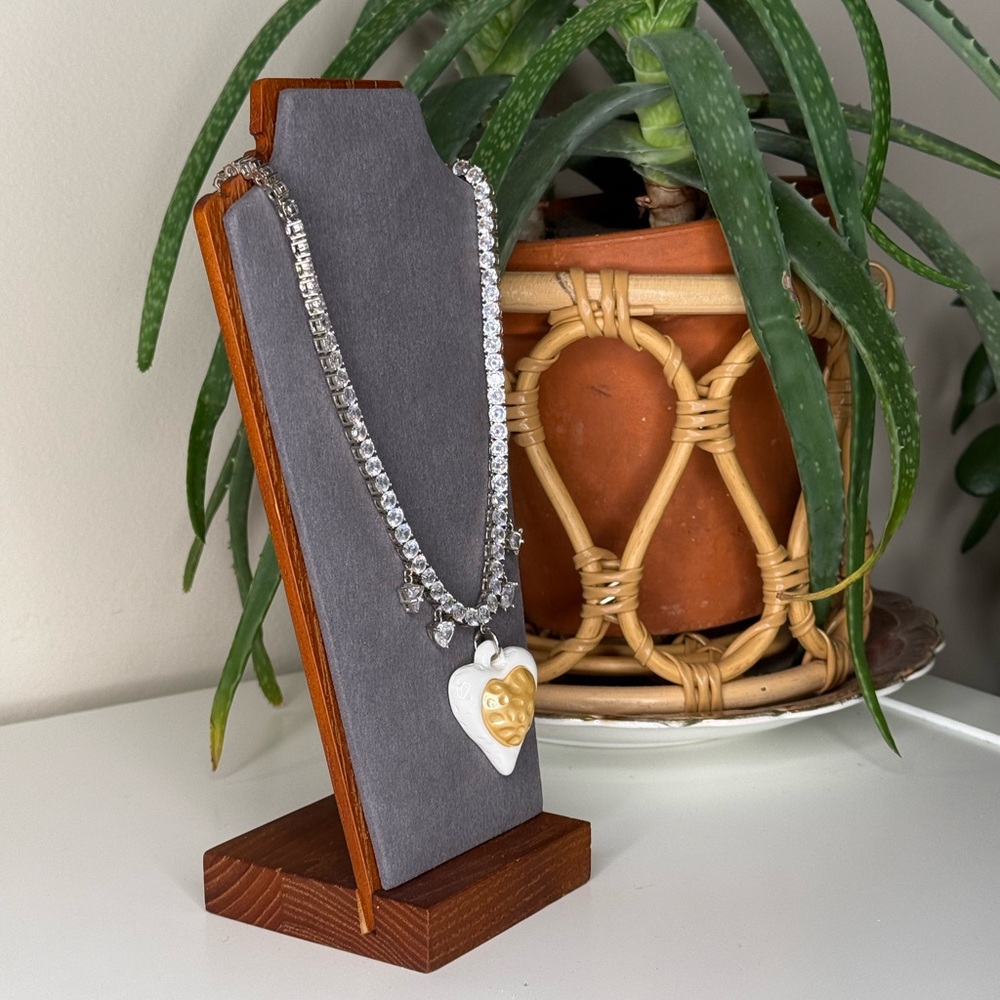 Julietta Dangly Heart Tennis Necklace Crystal Statement Pendant $295 Retail - Picture 3 of 8